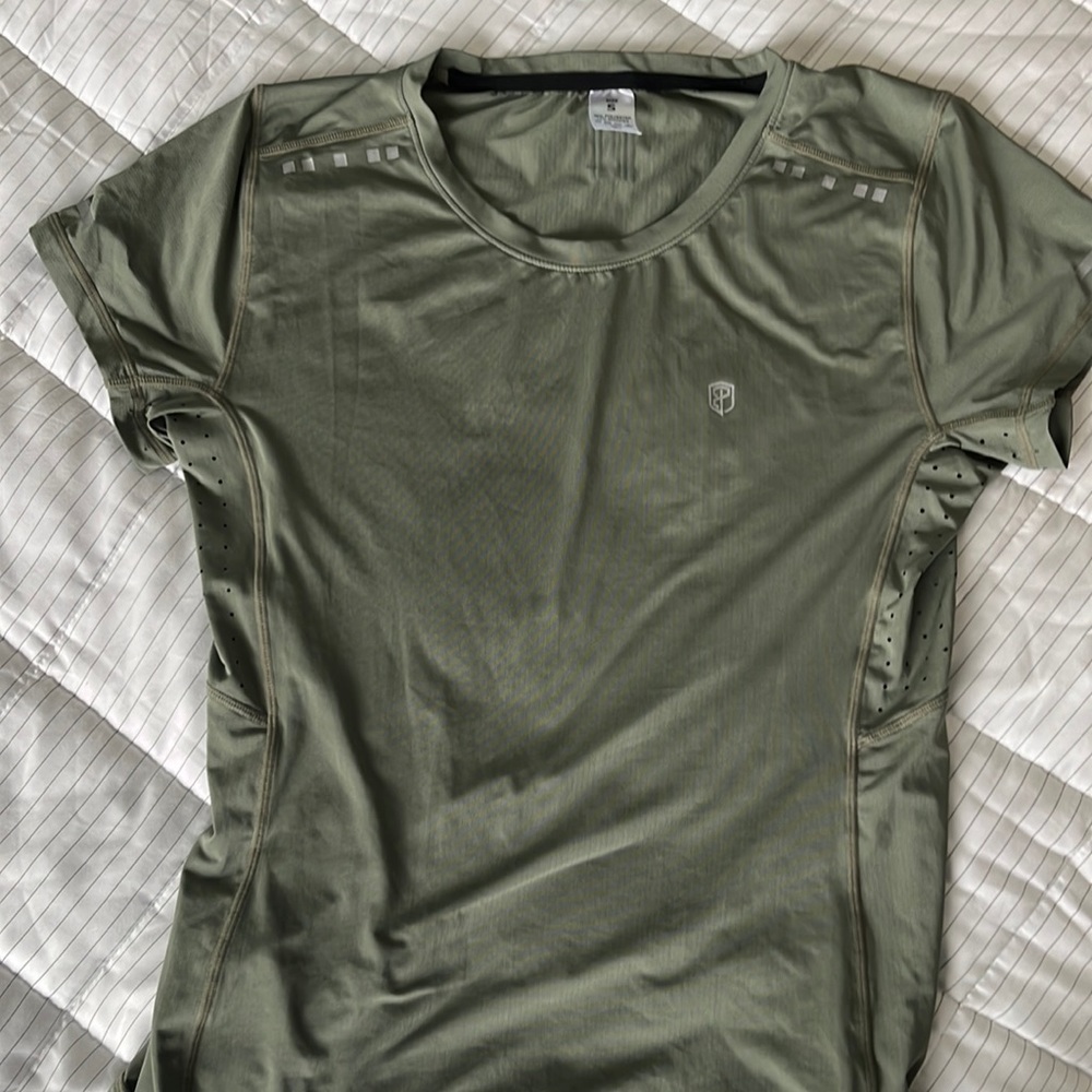 Born Primitive Tech Tee